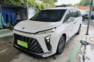 别克GL8新能源 2024款 陆尊 尊享版 7座