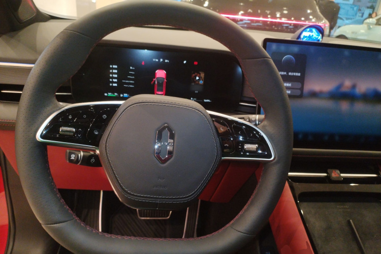 鸿蒙智行 问界M5 2024款 增程 Max RS 四驱高阶智驾版局部细节13