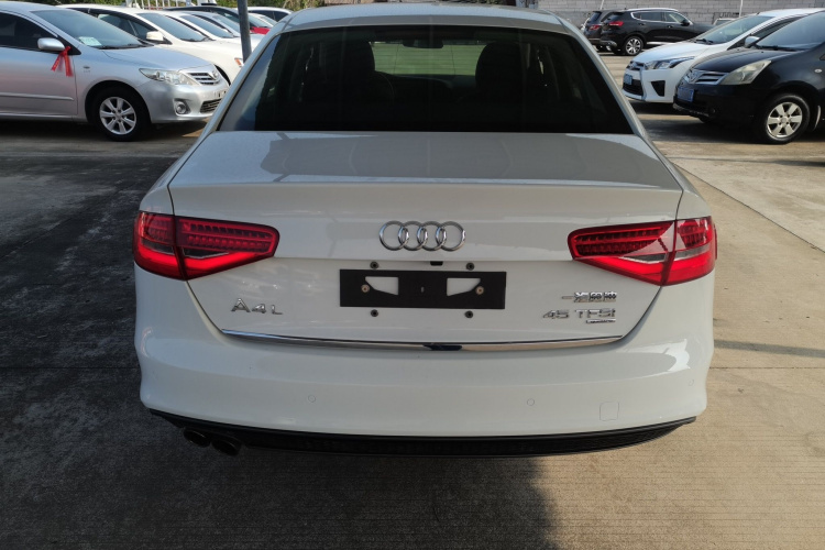 奥迪A4L 2015款 45 TFSI quattro个性运动型车身外观6004