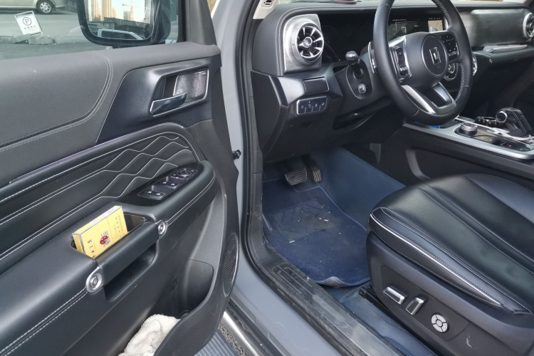 坦克300 2023款 城市版 2.0T 很有型中控内饰20