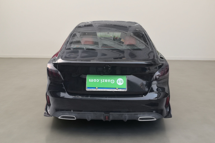 名爵 MG5 2021款 180DVVT CVT青春豪华版车身外观6