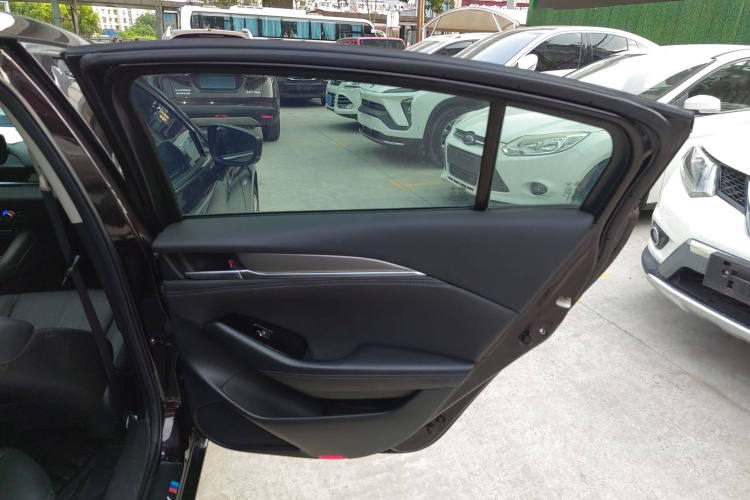 马自达 阿特兹 2020款 2.5L 蓝天运动版中控内饰7006