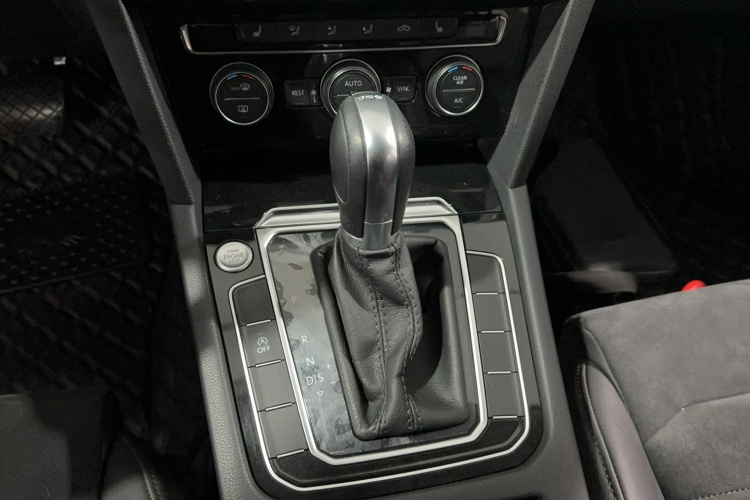 大众 迈腾 2018款 330TSI DSG 豪华型局部细节18