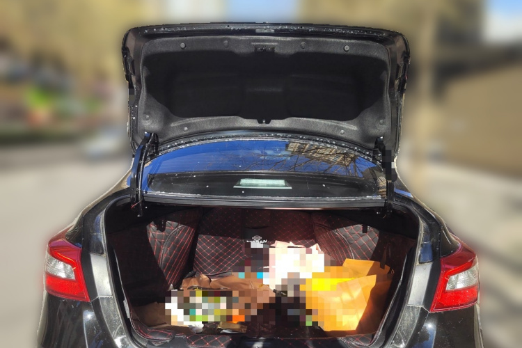 日产 轩逸 2024款 改款二 经典 1.6XE CVT舒适版中控内饰23