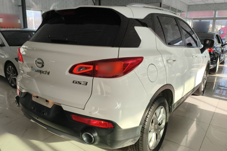 广汽传祺 传祺GS3 2017款 150N 自动精英版车身外观7