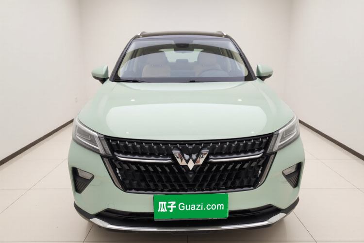 五菱汽车 五菱星辰 2021款 1.5T CVT星曜版车身外观2