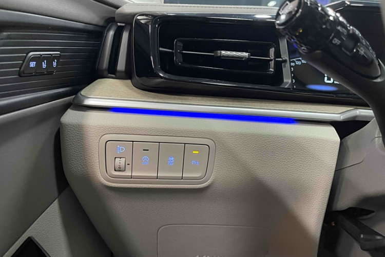 现代 库斯途 2021款 380TGDi 智爱旗舰版 TOP Premium中控内饰7012