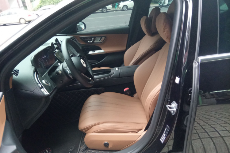 奔驰E级 2025款 E 300 L 时尚型局部细节19