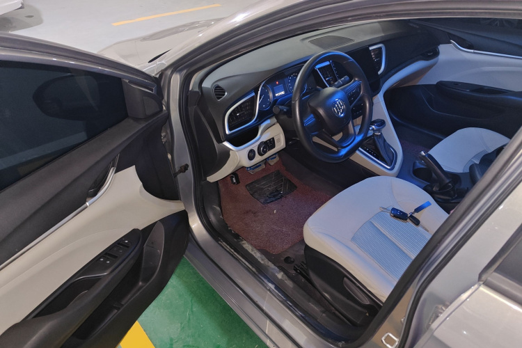 别克 英朗 2018款 15T 双离合进取型 国V中控内饰7003