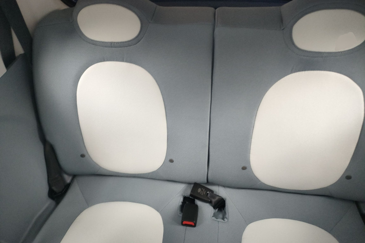 奔腾小马 2025款 222km 玲珑马中控内饰21