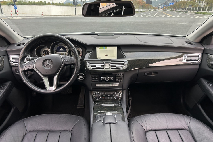 奔驰CLS 2012款 CLS 300 CGI中控内饰7001