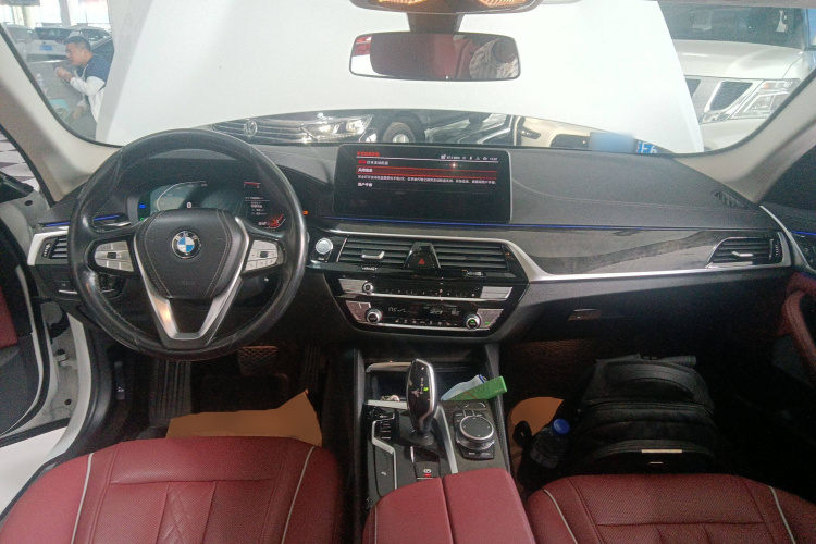 宝马5系 2021款 改款 525Li 豪华套装中控内饰12