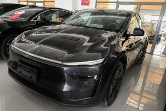 特斯拉 Model Y 2025款 长续航全轮驱动版