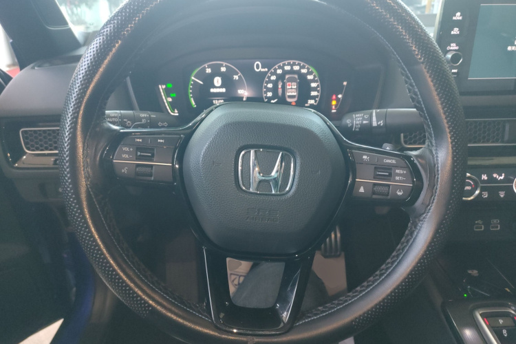 本田 思域 2023款 2.0L e:HEV 锐力版中控内饰13
