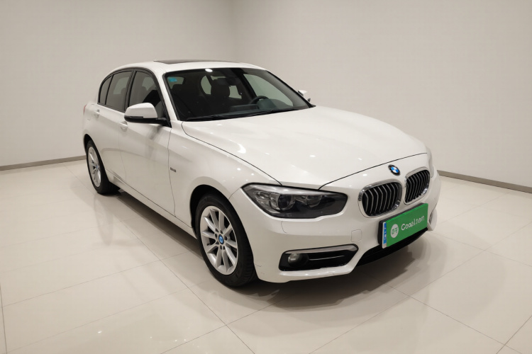 宝马1系(进口) 2016款 118i 都市设计套装车身外观3