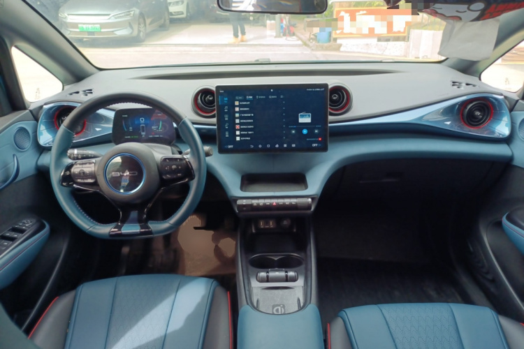 比亚迪 海豚 2021款 405km 时尚版中控内饰12