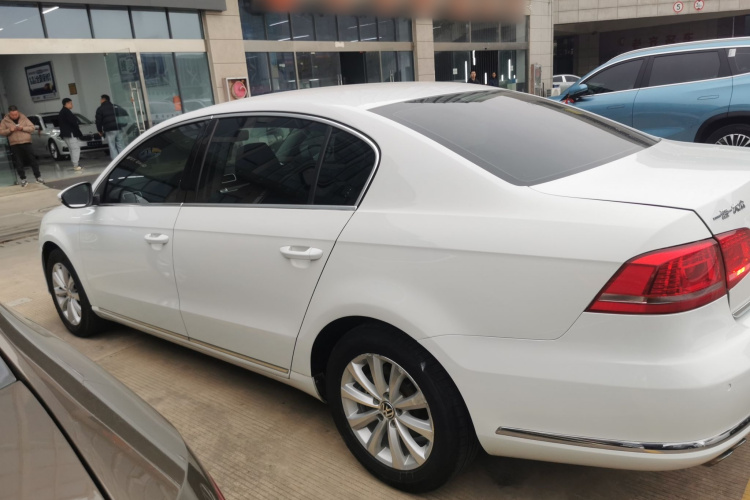 大众 迈腾 2015款 1.8TSI 豪华型车身外观4