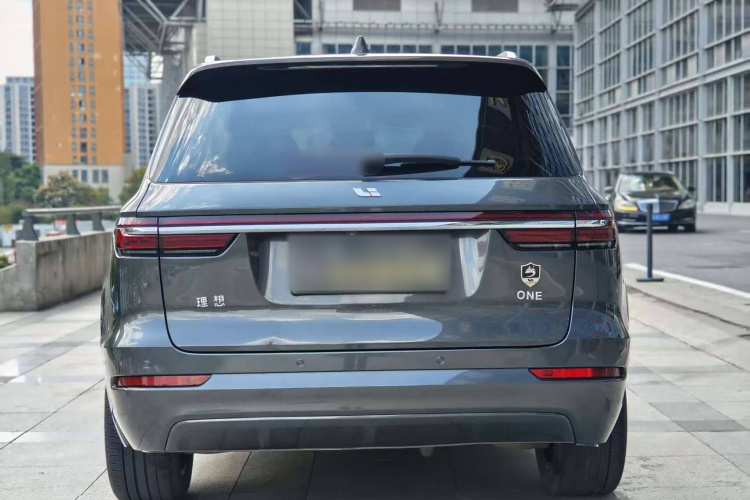 理想汽车 理想ONE 2021款 增程6座版车身外观6003
