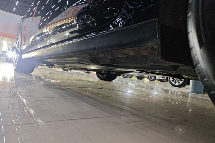 大众 帕萨特 2025款 Pro 380TSI 龙耀版局部细节9002