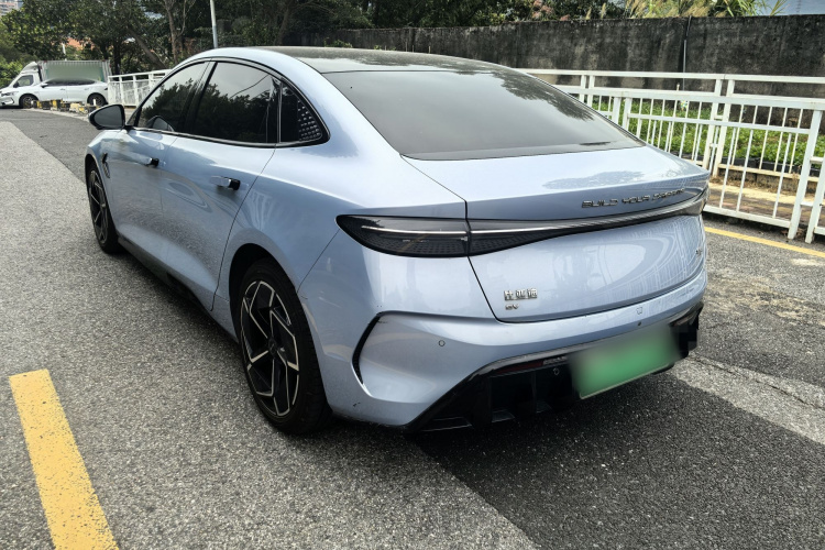 比亚迪 海豹 2022款 700km 长续航后驱版车身外观6005