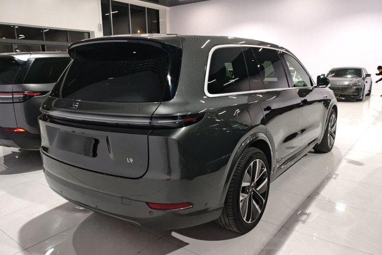 理想汽车 理想L9 2022款 Max车身外观7