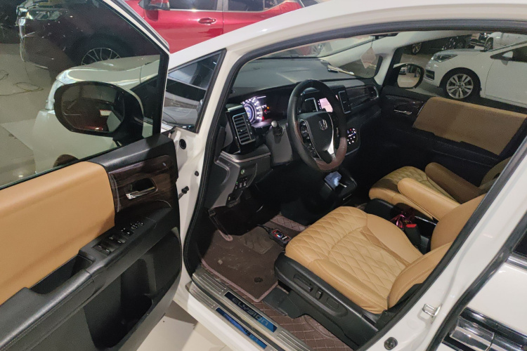 本田 艾力绅 2016款 2.4L 舒适版中控内饰7003