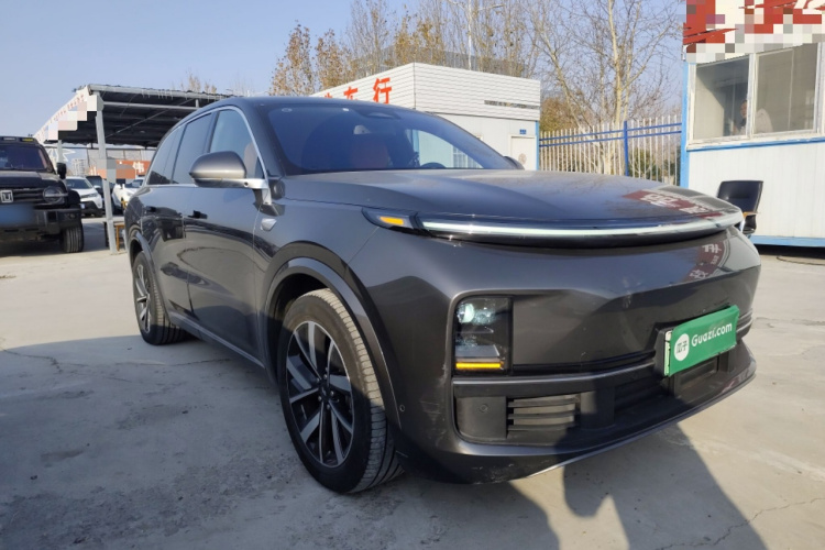 理想汽车 理想L8 2023款 Pro车身外观3