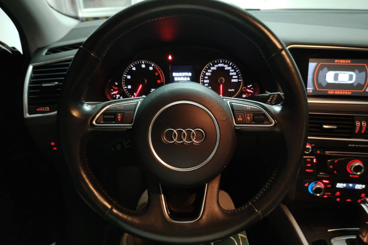 奥迪Q5 2016款 40 TFSI 技术型局部细节13
