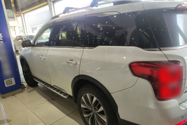 广汽传祺 传祺GS8 2017款 320T 四驱豪华智联版（七座）车身外观6003