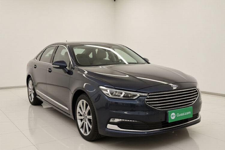 福特 金牛座 2019款 EcoBoost 245 尊享版车身外观3