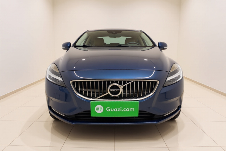 沃尔沃V40 2017款 T3 智雅版车身外观2