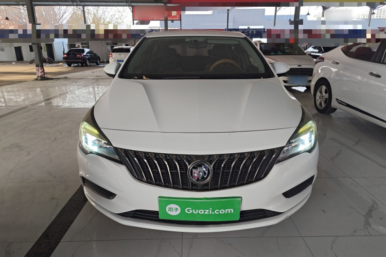 别克 威朗 2016款 两厢 15S 自动进取型车身外观2