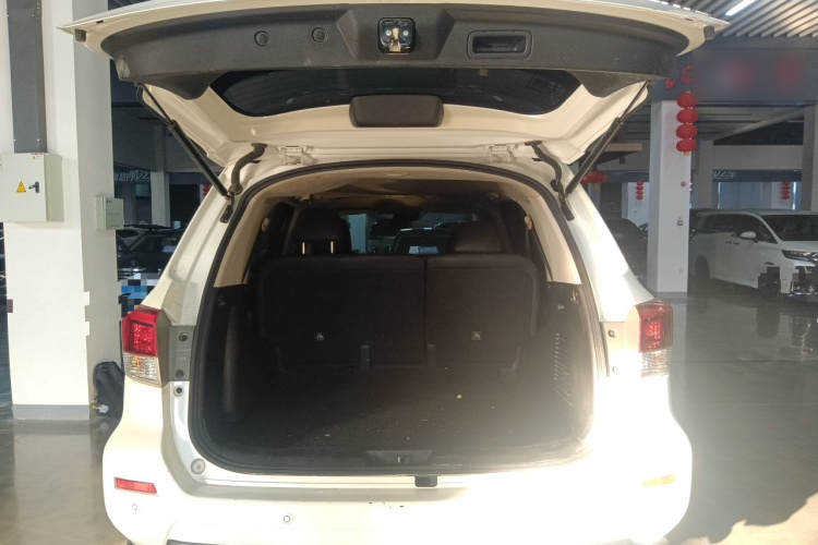 日产 途达 2020款 2.5L XV 4WD 自动四驱旗舰版局部细节23