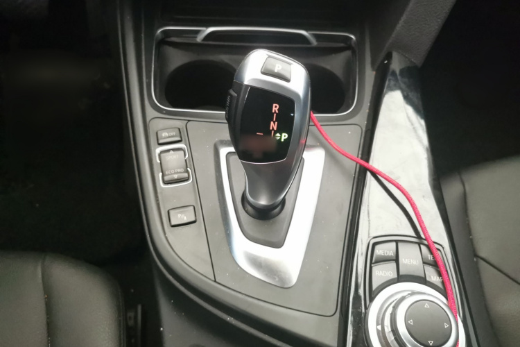 宝马3系 2016款 320Li 时尚型局部细节18