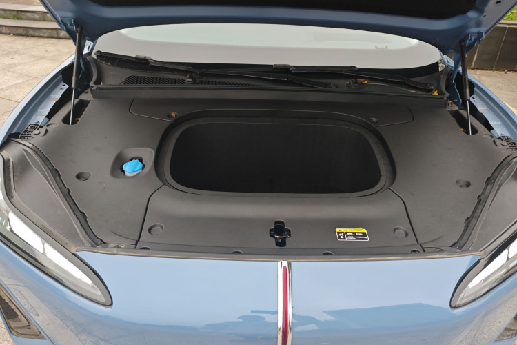 红旗天工06 2025款 660 四驱 智选版局部细节24