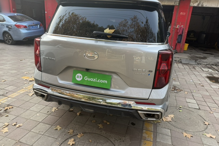 广汽传祺 传祺GS8 2022款 双擎系列 2.0TM 四驱尊贵版 （七座）车身外观6006