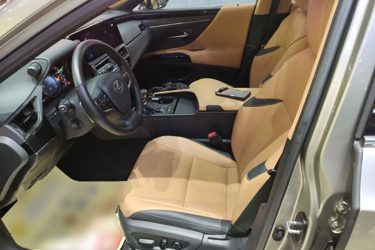 雷克萨斯ES 2023款 200 卓越版局部细节19