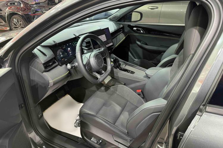 领克03 2023款 1.5TD DCT劲Pro中控内饰7004