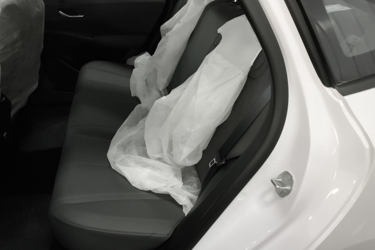 比亚迪 秦PLUS 2025款 DM-i 智驾版 128KM进取型中控内饰21