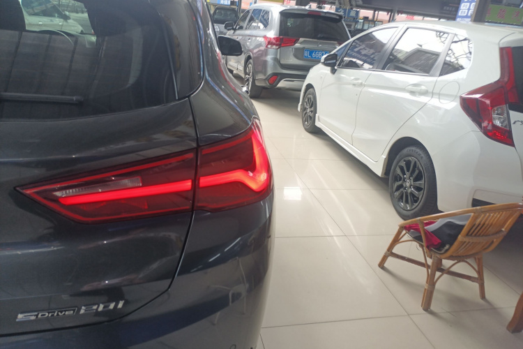 宝马X2(进口) 2019款 sDrive20i M越野套装 国VI车身外观9