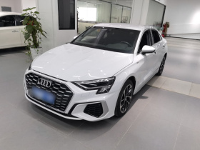 奥迪A3 2022款 A3L Limousine 35 TFSI 进取运动型