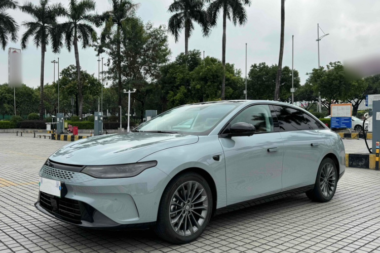 零跑汽车 零跑C01 2024款 增程 316尊享版车身外观6006