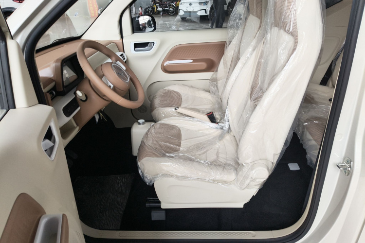 五菱汽车 宏光MINIEV 2024款 第三代 215km 青春版中控内饰19