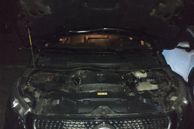 奔驰 威霆 2023款 2.0T 商务版 7座局部细节24