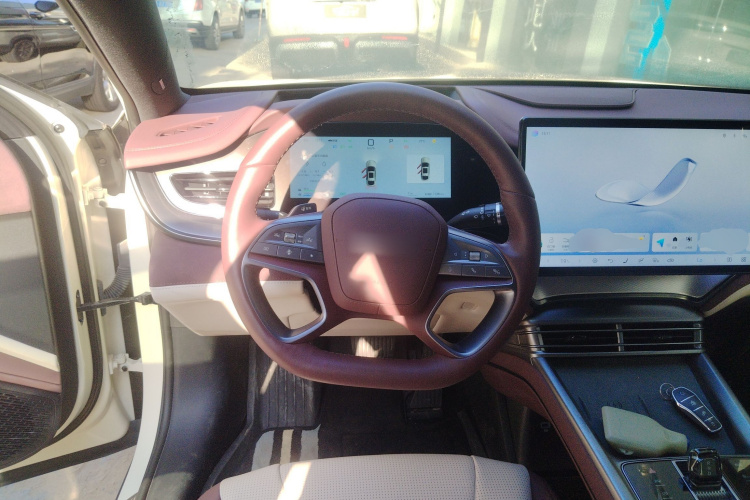 比亚迪 海豹07 DM-i 2025款 智驾版 DM-i 1.5L 125km 尊贵型中控内饰13