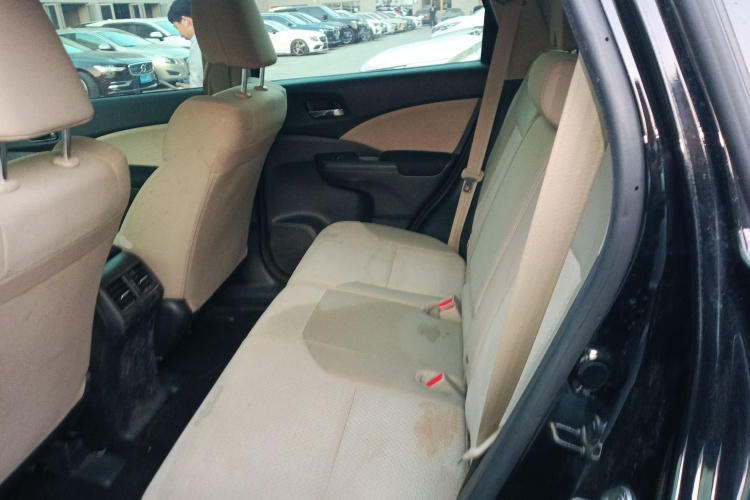 本田CR-V 2016款 2.0L 两驱都市版中控内饰7004