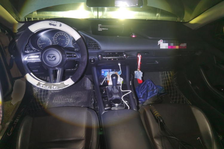 马自达3 昂克赛拉 2021款 2.0L 自动质雅版中控内饰12