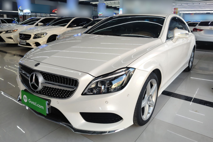 奔驰CLS 2017款 CLS 260逸彩版车身外观1