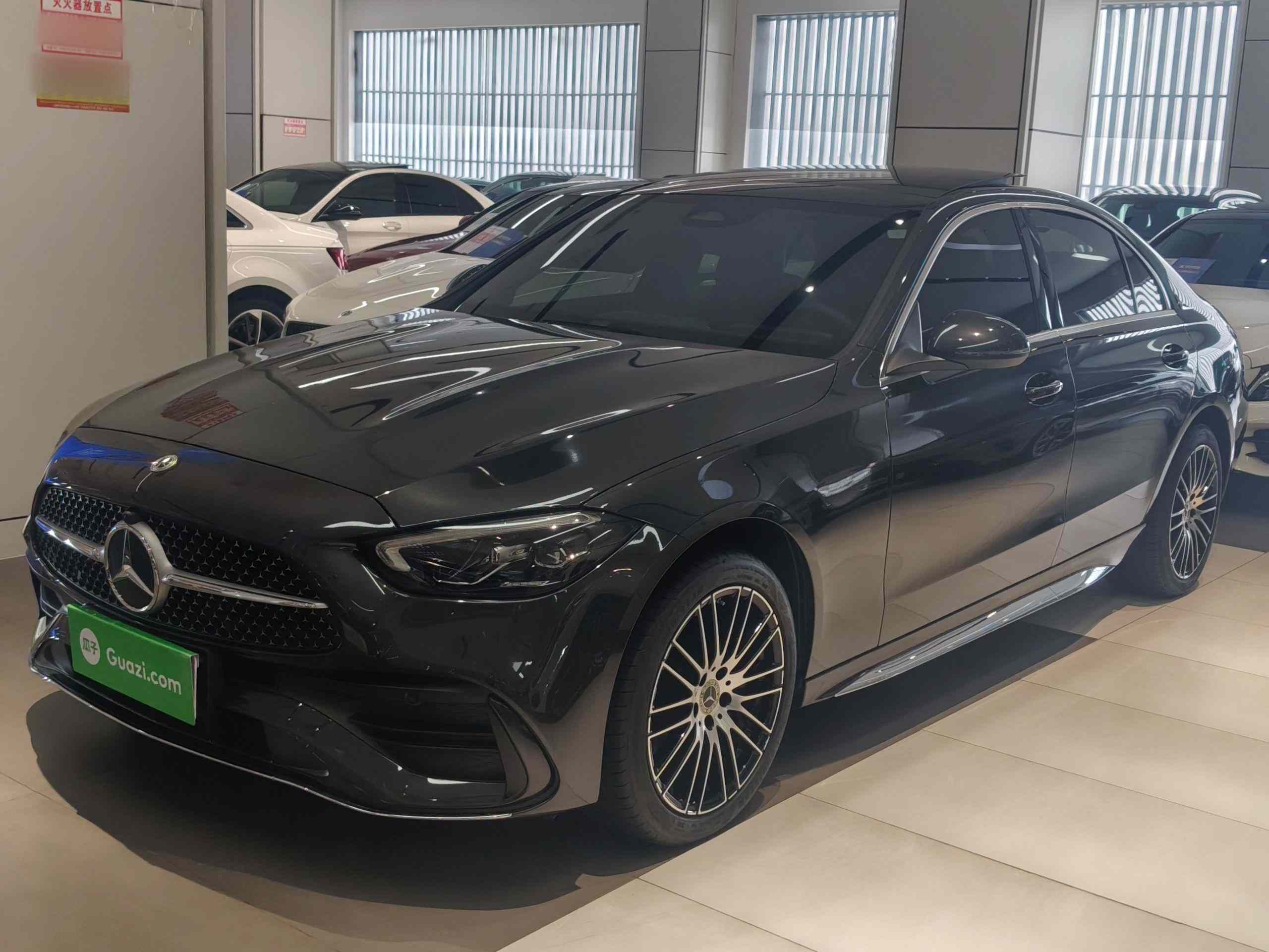 奔驰C级 2024款 改款三 C 260 L 运动版(2)