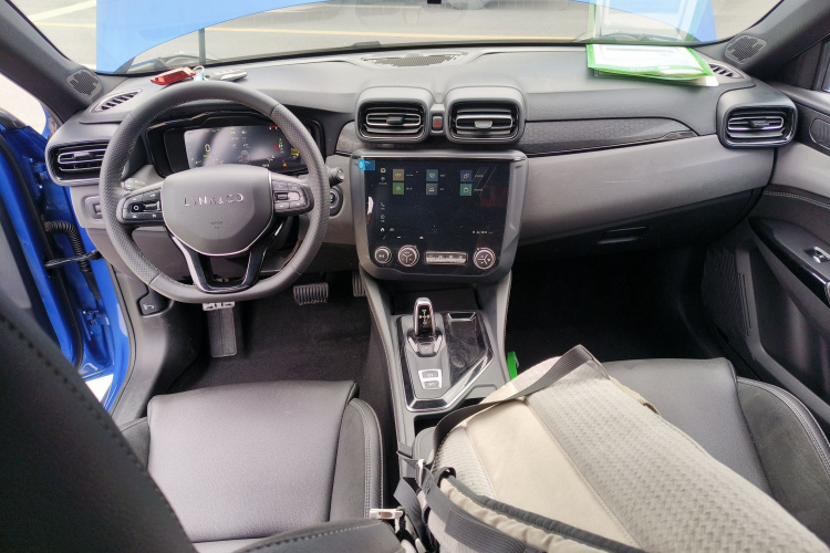 领克02 2021款 1.5TD DCT两驱劲Plus中控内饰12